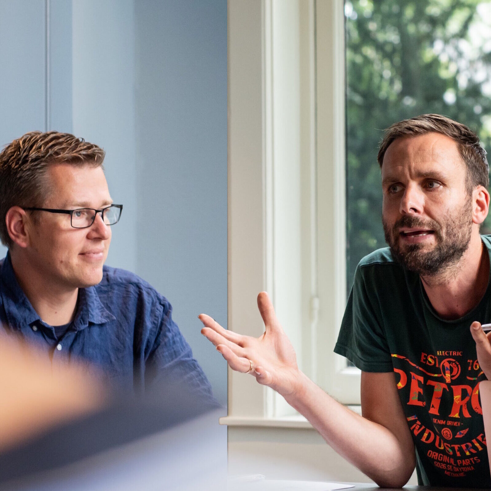 Leendert en Michiel oprichters van Manna